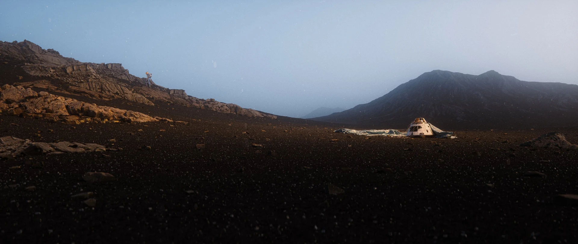 REMNANTS — ROVER-01_FINAL_COLOR_C_lowres