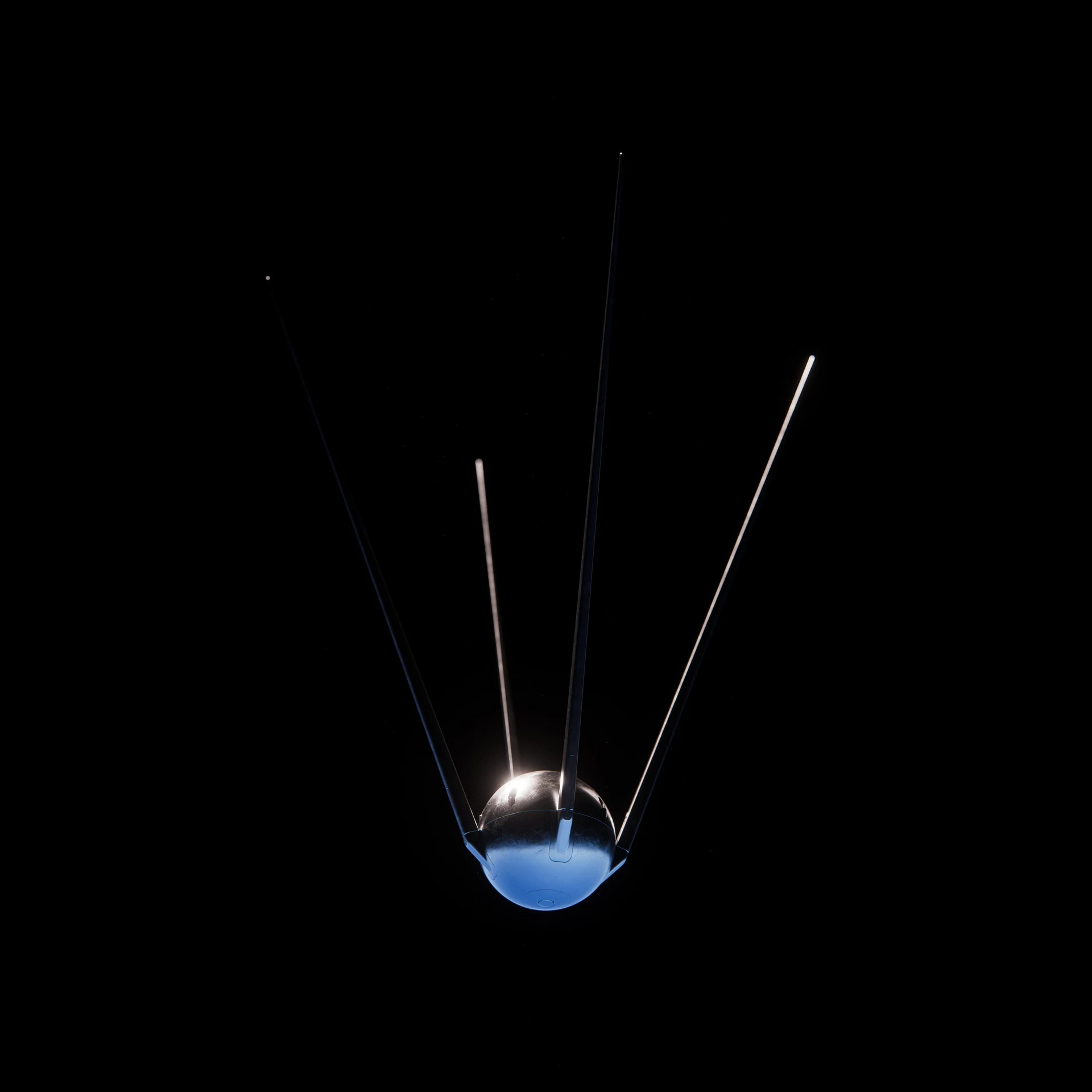 REMNANTS — sputnik_02_001_Square_low