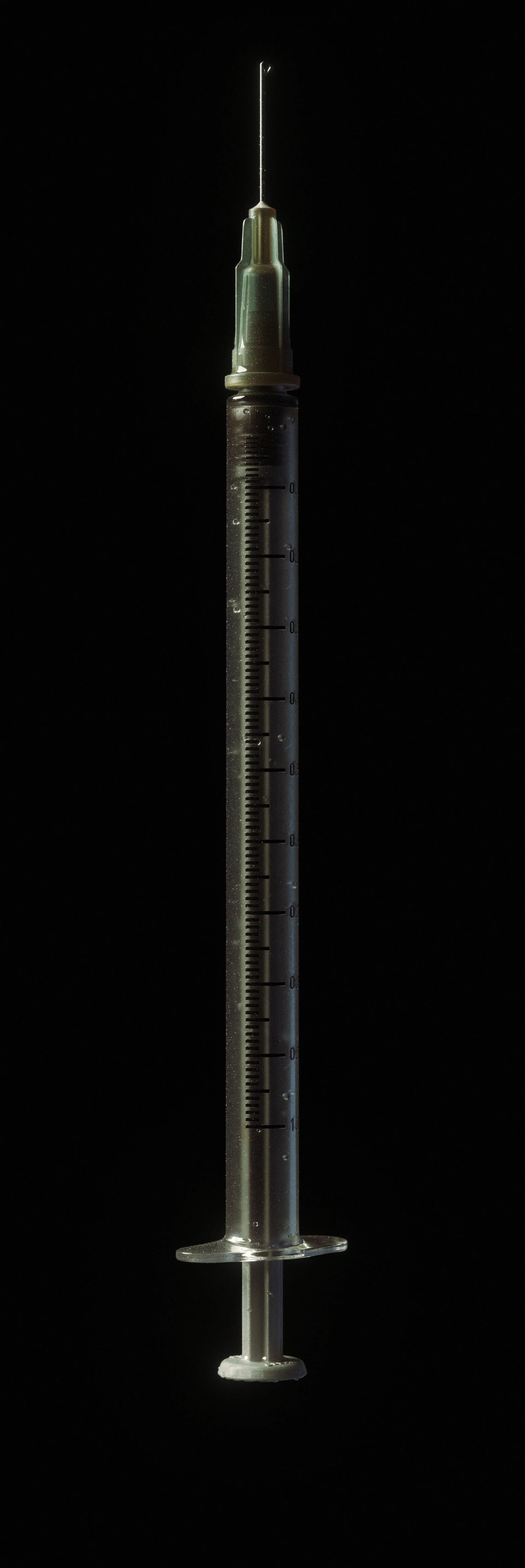 syringe_05_final_website.jpg